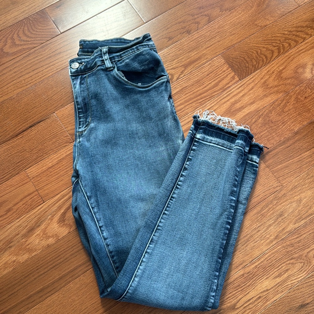 Coco + Carmen straight jeans